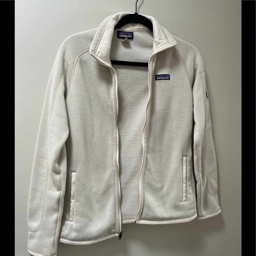 Cream colored Patagonia Jacket Size Small